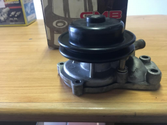 water pump ford essex used w17216
